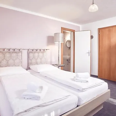 Boutique-gasthof Ueberfuhr *