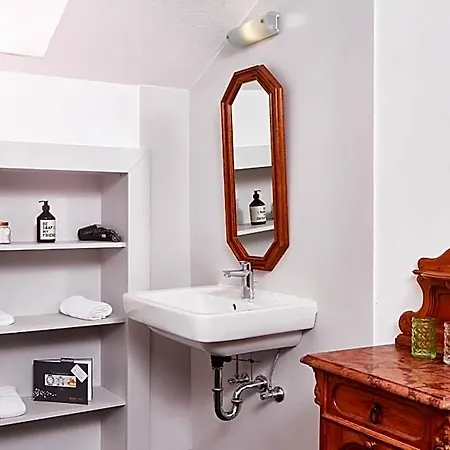 Boutique-gasthof Ueberfuhr Otel Salzburg