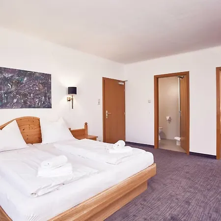 Boutique-gasthof Ueberfuhr Hotel Solnohrad