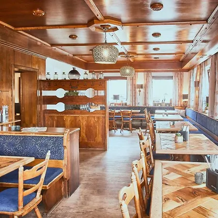 优博夫尔精品酒店